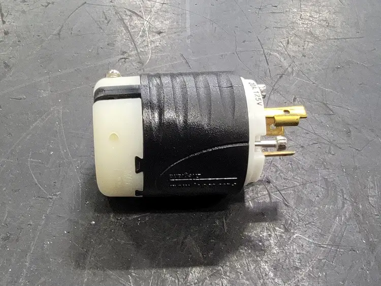 New | in-Stock PASS & SEYMOUR L520-P Cable & Wire British Columbia CA | Lenmark #252224