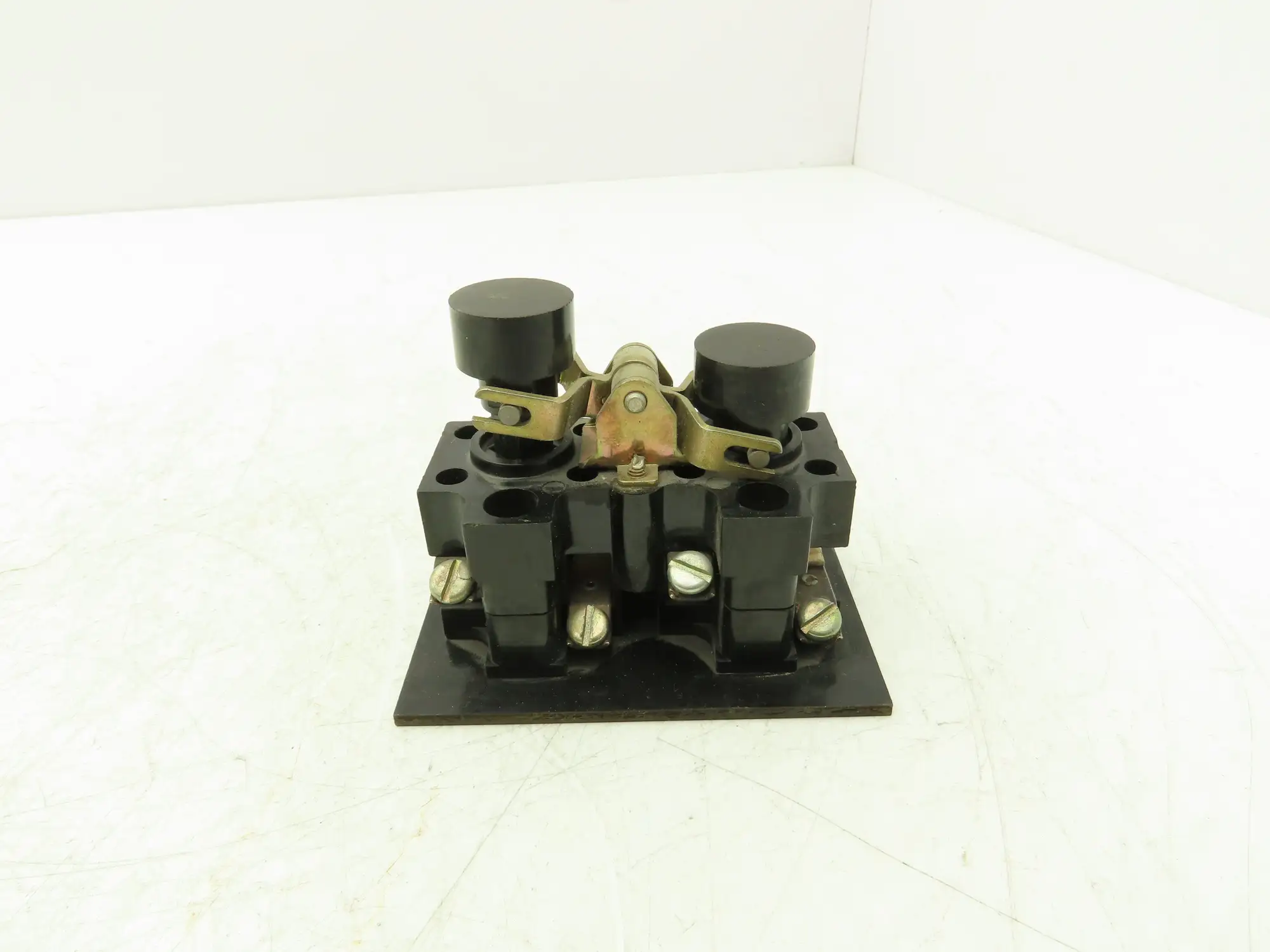 Maintained Push Button Start Stop Light Motor Interlock Switch Black VTG