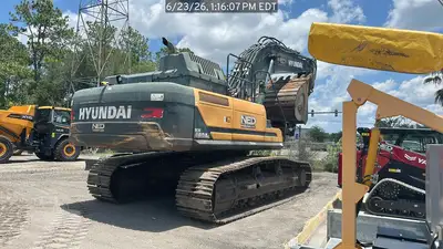Used 2022 HYUNDAI HX480AL Excavators Florida US | National Equipment Dealers #1422470