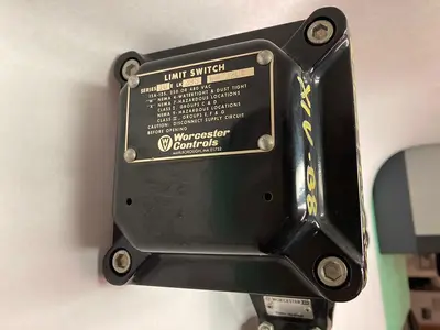 USED FLOWSERVE 10E39SWW120A-R3