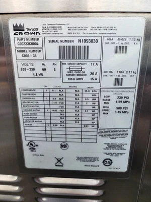 USED Taylor C002-33