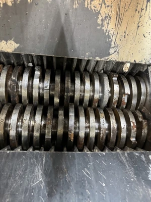 USED SHREDTECH ST20