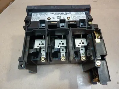 USED ALLEN BRADLEY 1494V-DS30 SER A