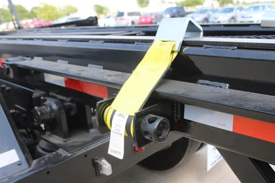 New | in-Stock 2027 PETERBILT 548 Rolloff Trucks Texas US | Roll Off Truck World #1492013