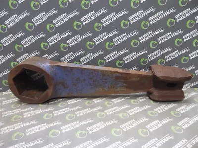 Unbranded 3-1/2" 6-Point Heavy Duty Striking Wrench Used