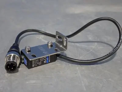 NEW KEYENCE PZG51EP