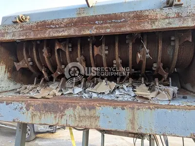 USED MAREN OCC SHREDDER WITH PINCH CONVEYOR