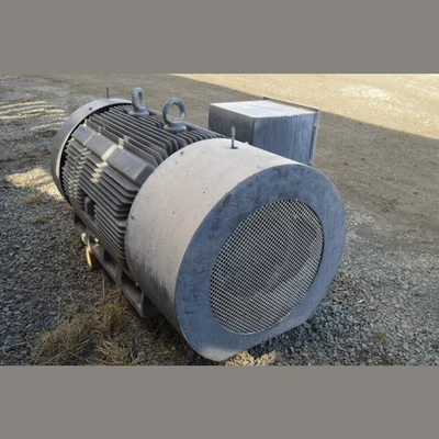 Toshiba 700 HP 460 Volt Electric Motor