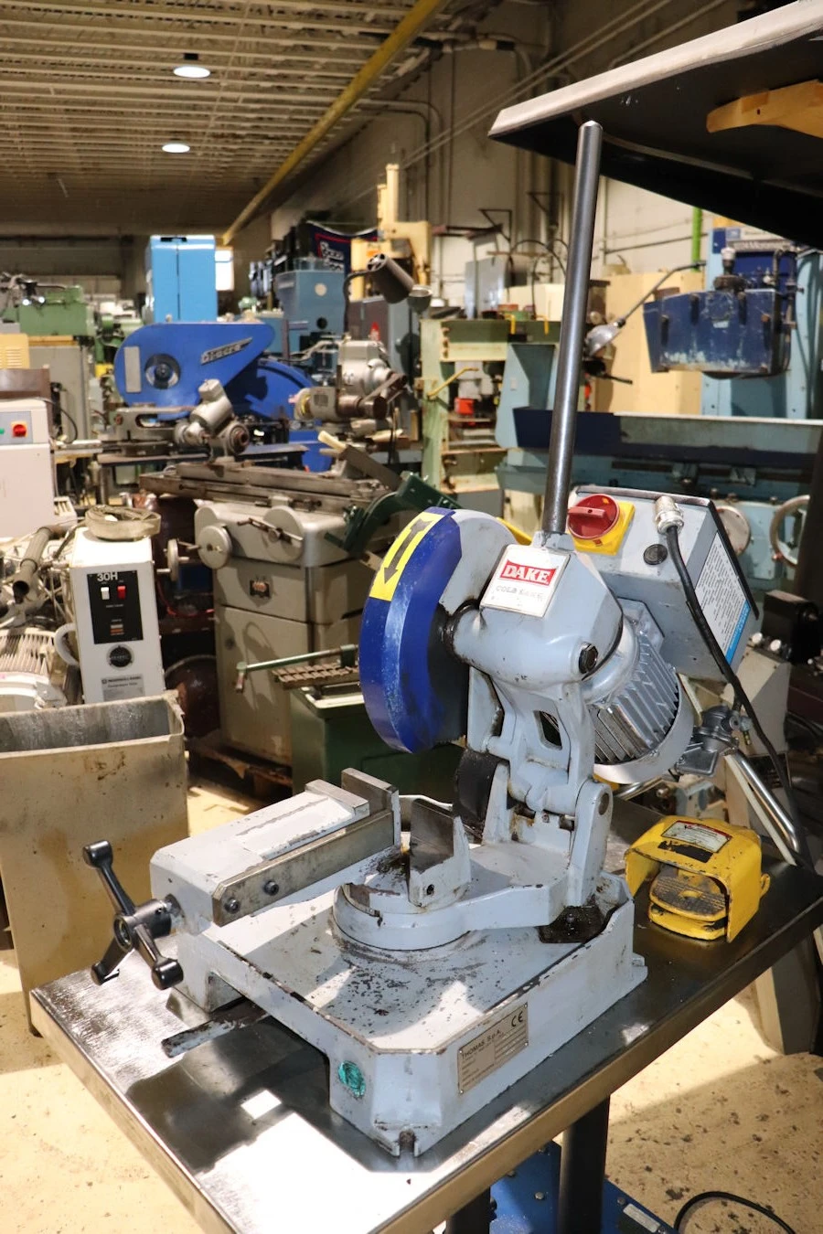 USED 2004 DAKE CUT 250