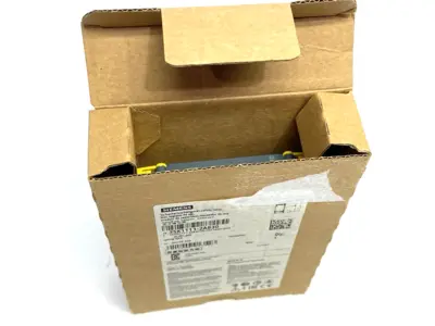 USED SIEMENS SIRIUS SAFETY RELAY BASIC, RELAY ENABLING CIRCUITS 3 NO