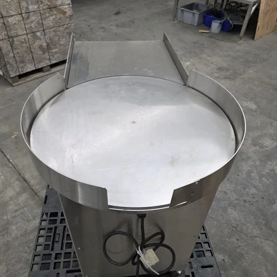 CAPMATIC 24 inch ACCUMULATION TABLES TURN TABLES 2020 VOLTS # 103