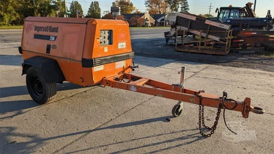 USED 2002 INGERSOLL-RAND P250WJD