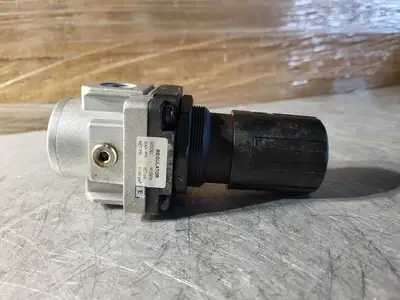 Used WESTWARD R15934 Parts (Hydraulics and Pneumatics) British Columbia CA | Lenmark #271359