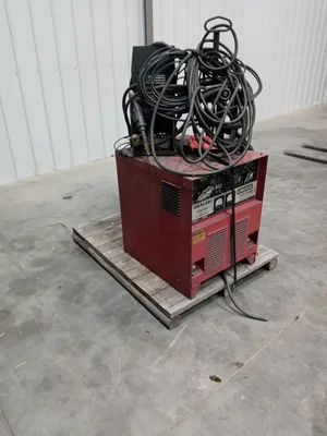 Lincoln Heliarc 352 Welder