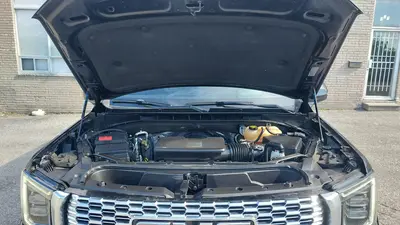2022 GMC YUKON XL DENALI Vehicles | Platinum Group (26)