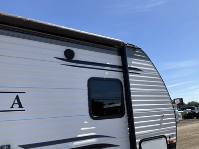 Used 2020 FOREST RIVER 25RKQB Campers, Caravans, Motorhomes Michigan US | Miedema Asset Management Group #1384795