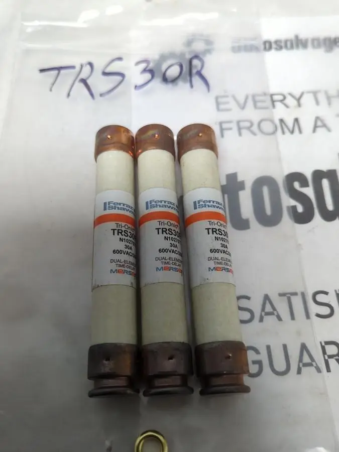 New | in-Stock FERRAZ SHAWMUT TRS30R Miscellaneous Equipment (Electrical & Power) | Surplus Asset Holdings #1200118