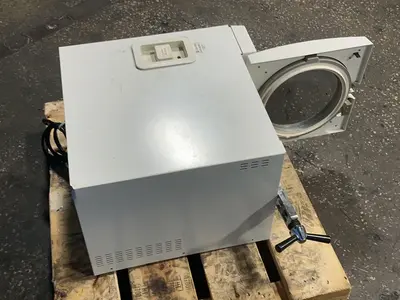 Used VWR AS12 Autoclaves Ohio US | HGR 24 #1485357