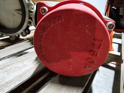 Used _UNKNOWN_ _UNKNOWN_ Valves/Fittings Wisconsin US | ISP Equipment Group #1318796
