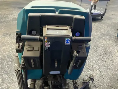 Used TENNANT 5700 XD Washers/Scrubbers Ohio US | HGR 24 #1357932