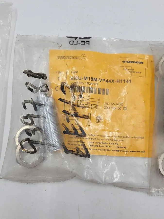 New | in-Stock TURCK TURCK BI8U-M18M-VP44X-H1141 PROXIMITY SENSOR *NEW IN BAG* Proximity Sensors | ND Industrial Surplus #1225315