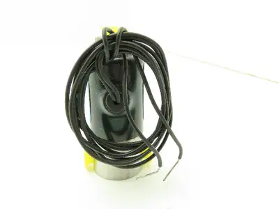 Honeywell Skinner B15DK9150 Solenoid Valve 3-Way NC 120VAC 150 PSI 1/16" NPT