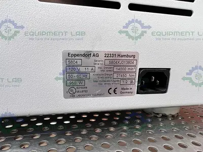 USED EPPENDORF 5804 BENCHTOP CENTRIFUGE W/ EPPENDORF A-4-44 ROTOR 5000 RPM