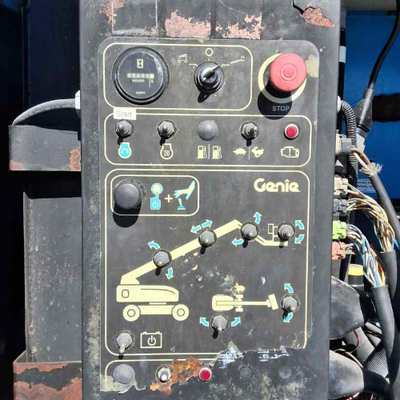 USED 2014 Genie S-85
