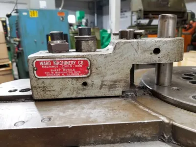 DI-ACRO Bender No. 4 Hand Benders | Barbarotto Int'l Sales Corp (2)