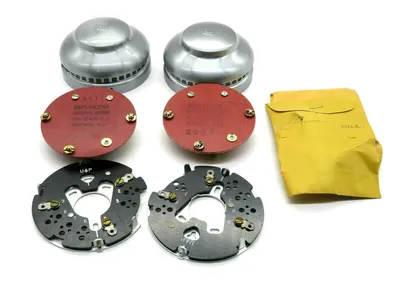 NEW LOT OF 2 HONEYWELL SSP144C020 HUMIDITY SENSOR AA25-B-04
