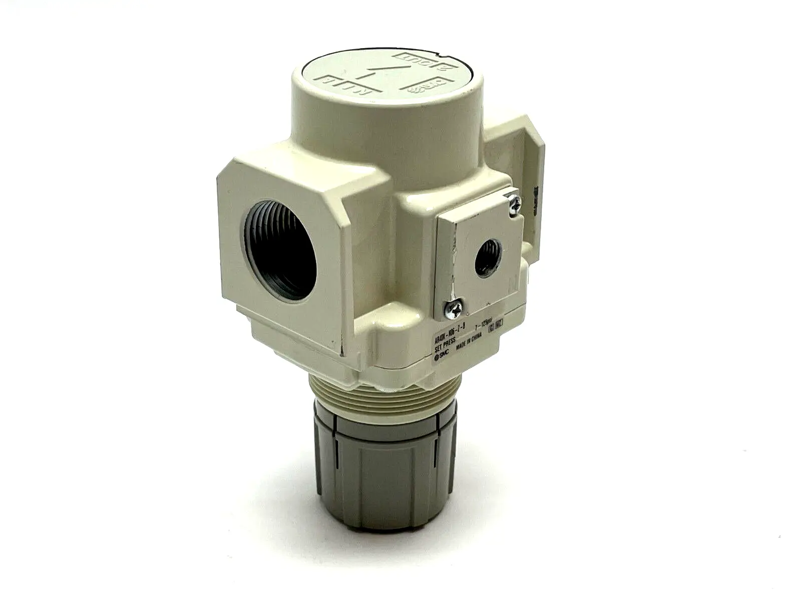 AR40K-N06-Z-B | SMC  Regulator Modular 3/4" NPT - Used