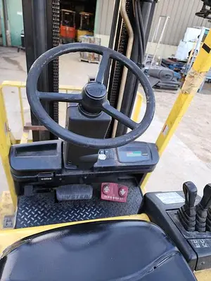 USED 2006 HYSTER E65Z-40