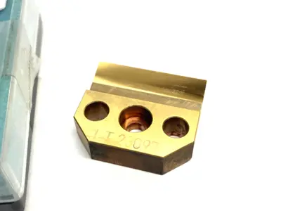 102138 | Blende  Laser Mirror - New Other