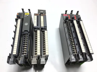 Allen-Bradley 1771-A2B 8 Slot I/O Chassis PLC Processor Power Supply & Cards Key