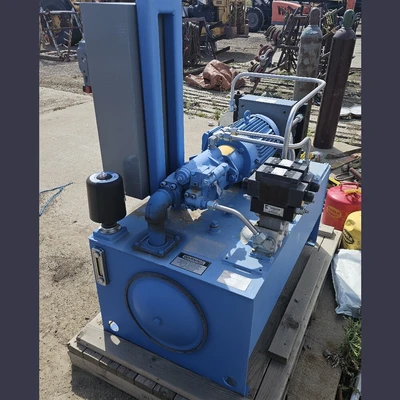 USED 2013 KENT FLUID POWER PVM063ER09EE02AAA0700000