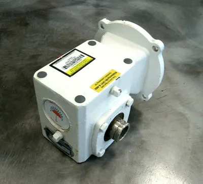 NEW BOSTON GEAR BKHF71530ZTB5HSP16 GEAR REDUCER 30:1