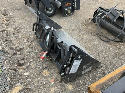 Used WOLVERINE MCB-11-48W MINI SKID STEER COMBINATION BUCKET Multipurpose Buckets Michigan US | Miedema Asset Management Group #1579246