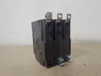 USED SQUARE D QOB350