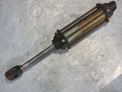 Pneumatic Air Cylinder 2" Bore x 6" Stroke