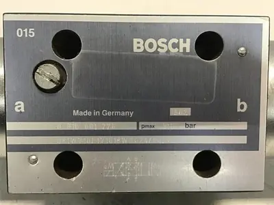 USED BOSCH 0 810 001 776