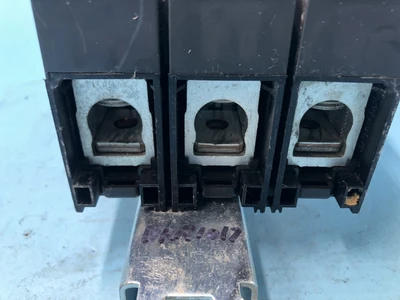 NEW SQUARE D JJA36250