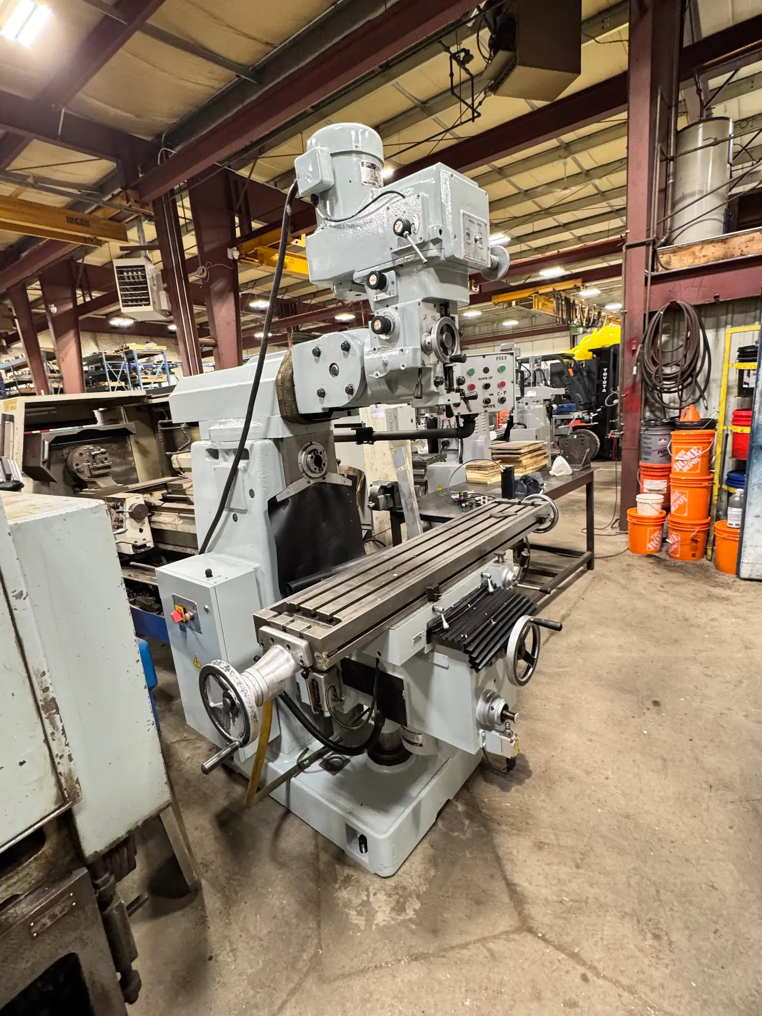 Vertical/Horizontal Milling Machine FIRST LC-20VHS