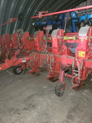 Used _UNKNOWN_ _UNKNOWN_ Planters Idaho US | Tri-Steel Manufacturing #1557057