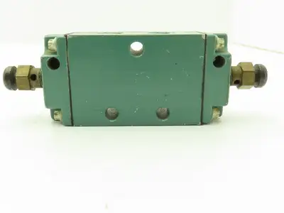 Aro 5130-33 Pneumatic Air Valve 3 Way 1/4" NPT Manual Button Bleed