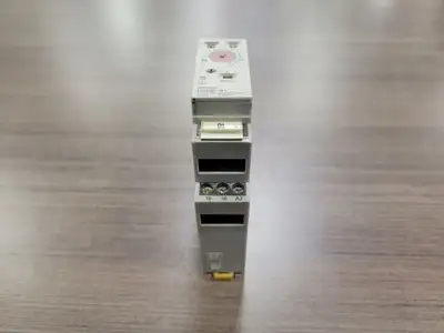 USED OMRON H3DE-S1