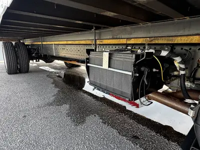 Used 2023 ISUZU NPR HD Box trucks Florida US | Truck and Van Outlet #1509136