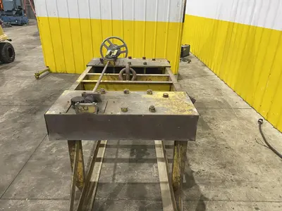 10,000 LBS BUSHMAN ADJUSTABLE SHEET LIFTER: YOBRO #24718