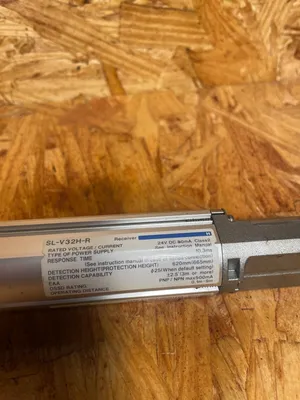 USED Keyence Keyence SL-V32H-R
