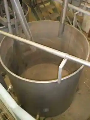 750 gal stainless steel tank
