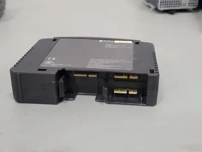 USED DELTA CONTROLS EBX-08
